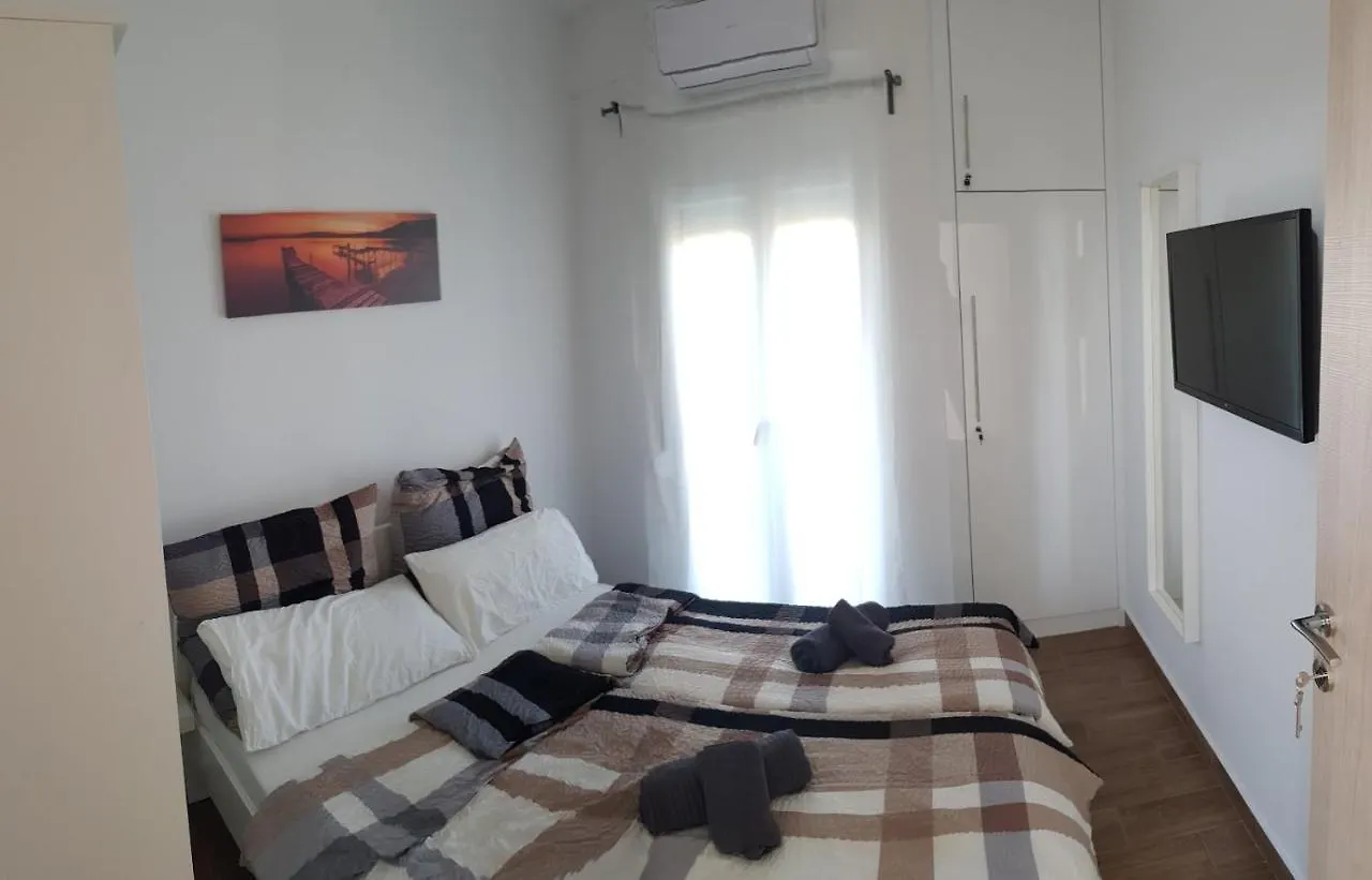 Seaview Deluxe Apartments 塞萨洛尼基