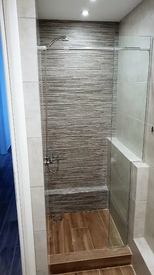 Seaview Deluxe Apartments 塞萨洛尼基