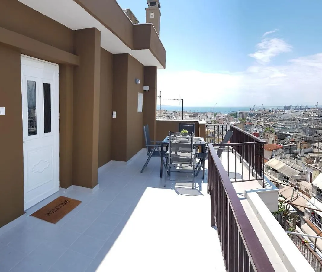 Seaview Deluxe Apartments سالونيك اليونان