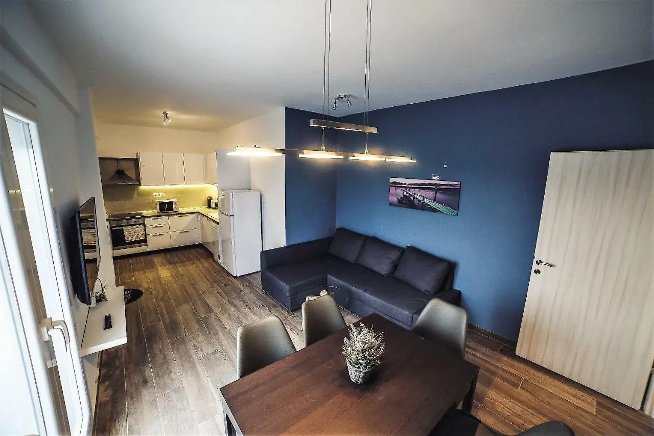 Seaview Deluxe Apartments سالونيك