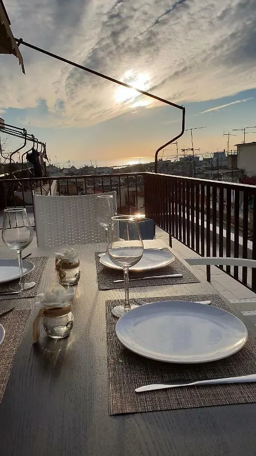 Seaview Deluxe Apartments سالونيك